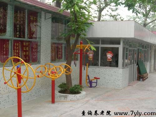 广州市金色晚年养老院周围设施