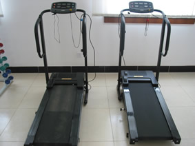 北京华龙老年公寓健身房设施2