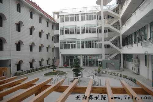 厦门市明珠养老院中庭