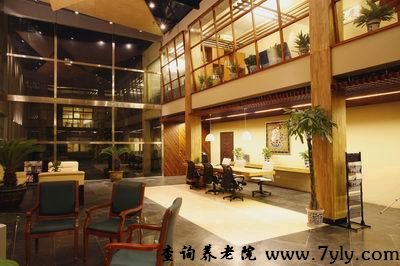 北京市英智康复老年护理中心宽敞的客厅