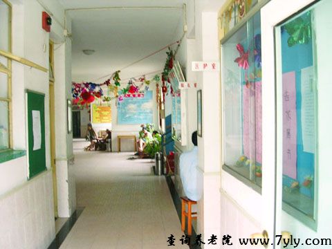 上海承苗养老院院内设有康复室、医疗室