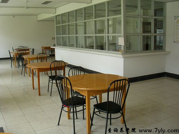 上海恩光敬老院餐厅