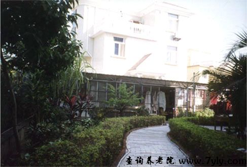 厦门市明爱老人服务中心走廊