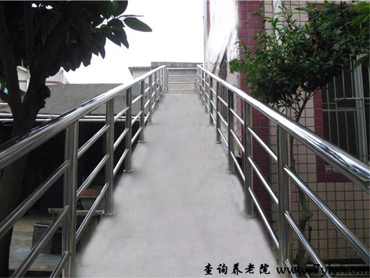 厦门市明爱老人服务中心消防通道