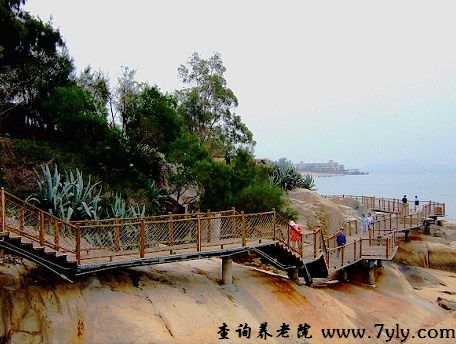厦门市明爱老人服务中心珍珠湾木栈道