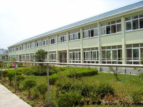 上海市南汇区下沙敬老院花园