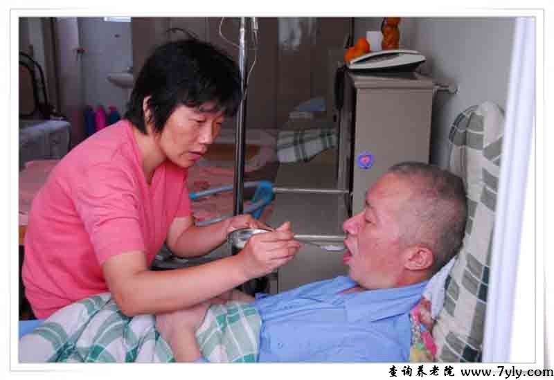 上海市九亭敬老院悉心照料