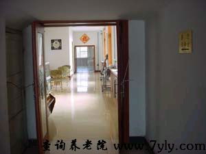 大连惠缘星光老年公寓走廊