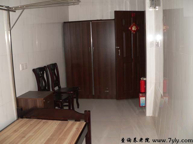 广州荔湾区侨颐养老院单人房