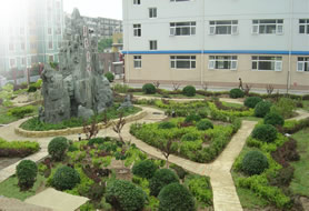 北京华龙老年公寓庭院小园